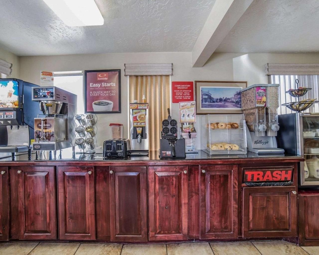 Econo Lodge Downtown Vernal Zewnętrze zdjęcie